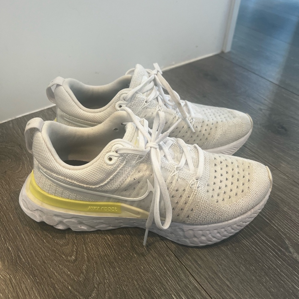 Nike women shoes US size 7.5